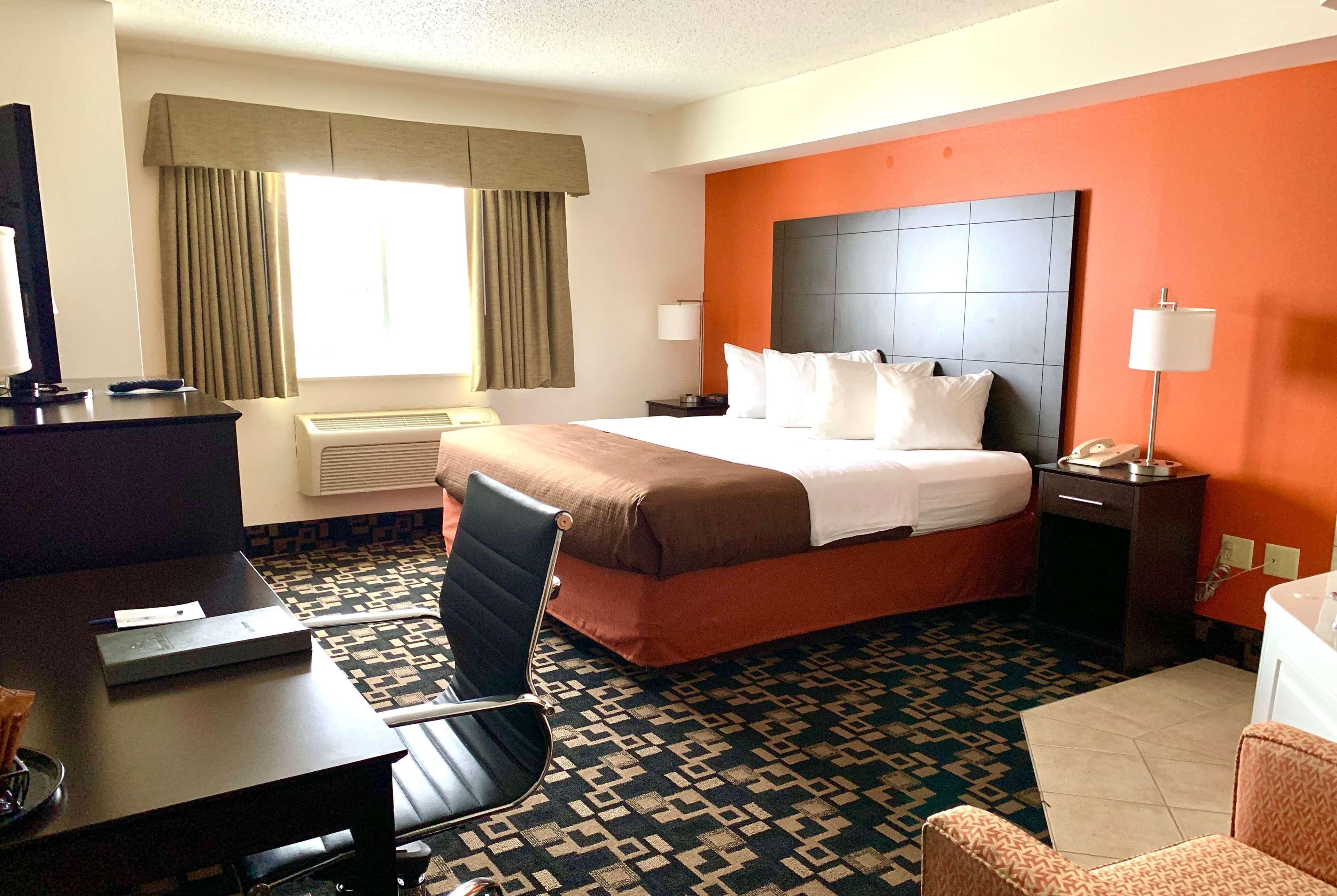 Americinn By Wyndham Wausau Weston Экстерьер фото